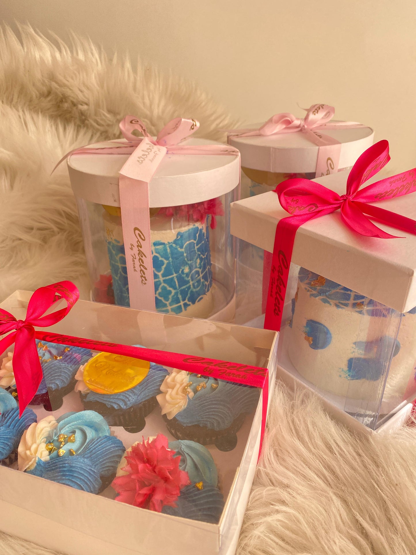 Moroccan themed mini cake by Cakelets